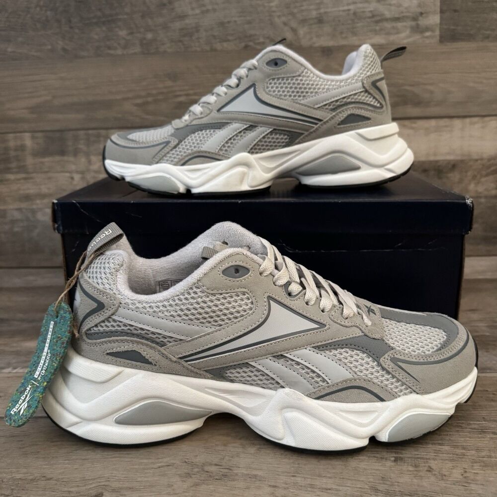 Reebok Royal Charge Mens Size 10.5 Chunky Sneakers Grey Multi AR30246M